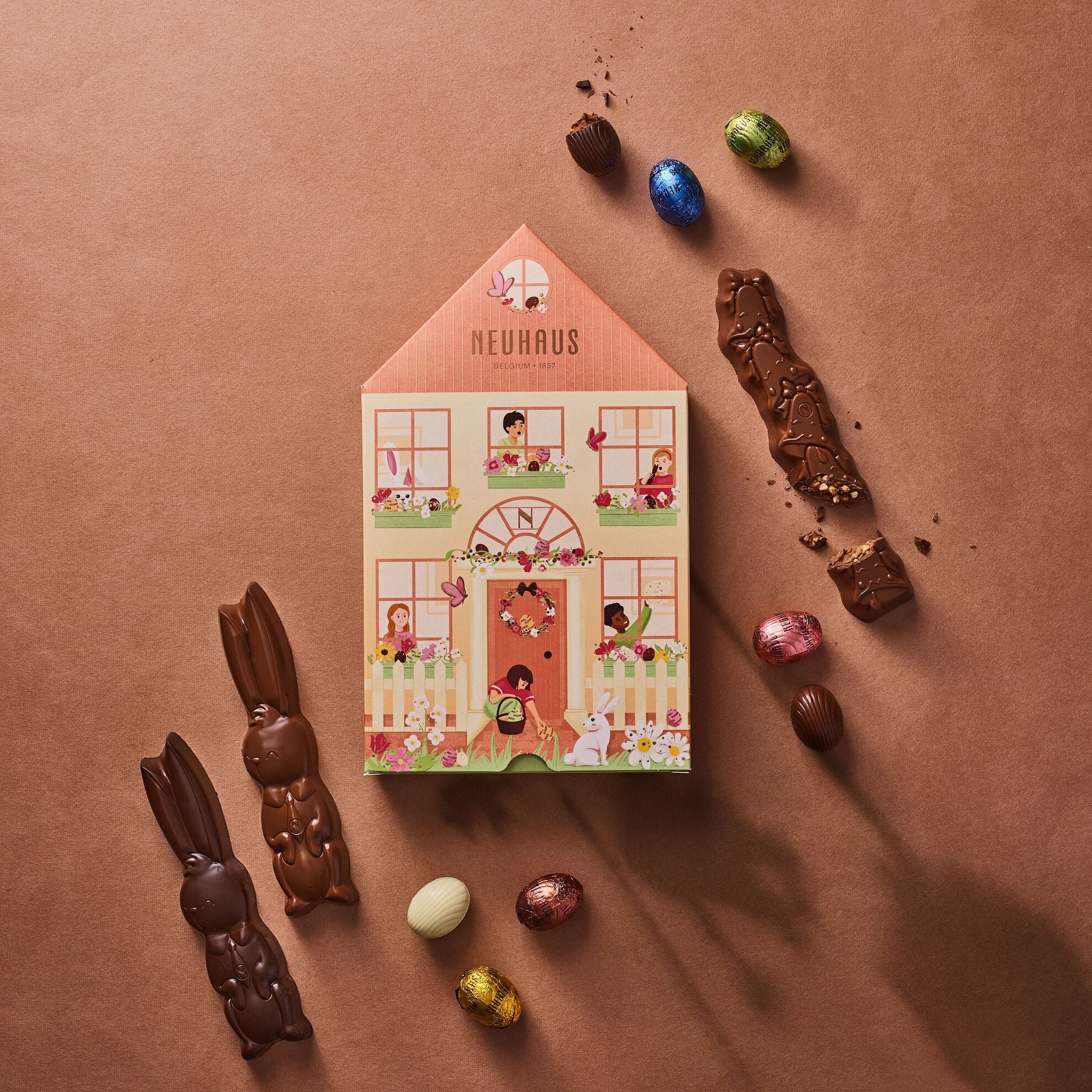 Easter House Box image number 11