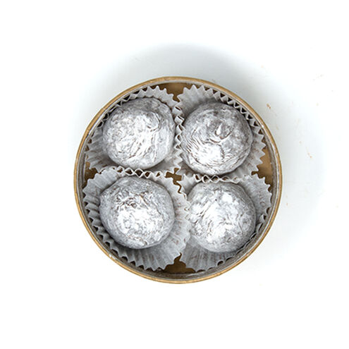 Champagne Truffles in Round Box Small image number 31