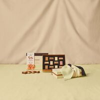 Les Nuances - Small and Silk Scarf Gift Collection
